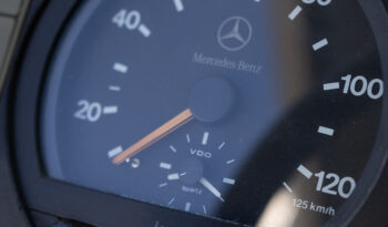 Mercedes-Benz 710 – Ano: 2004 – Baú Refrigerado cheio