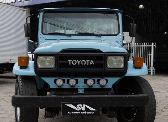 TOYOTA BANDEIRANTE 4.0 OJ55LP-BL3 4X4 CS DIESEL 2P MANUAL – 1992 cheio