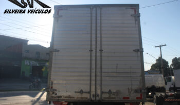 Ford Cargo 712 – Ano: 2012 – Baú cheio