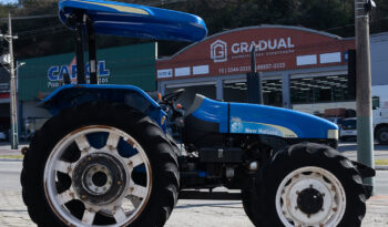 Trator New Holland TT 3840 – Ano: 2008 – 4 x 4 cheio