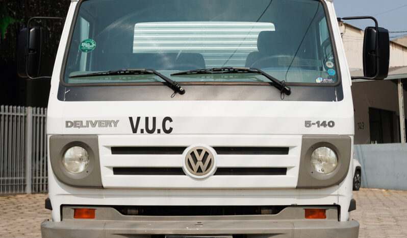 VW 5-140 Delivery – Ano: 2008 – Baú VUC cheio