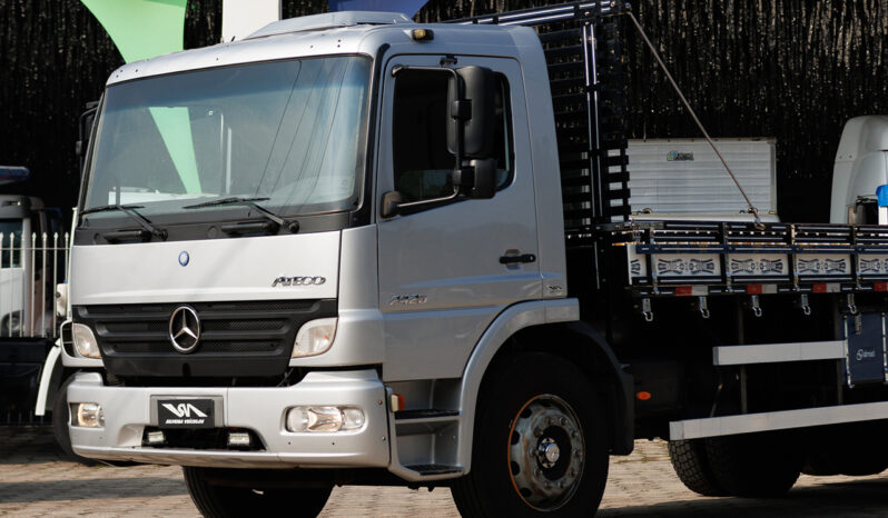 Mercedes-Benz Atego 2425 – Ano: 2009 – Carroceria cheio