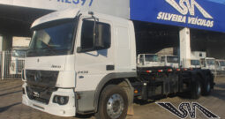 Mercedes-Benz Atego 2430 – Ano: 2016 – Roll On – Off