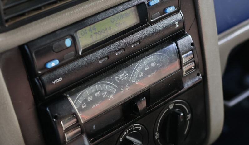 VW 8.150 Trucado – Ano: 2002 – Baú cheio