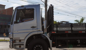 Mercedes-Benz Atego 1718 – Ano: 2008 – Carroceria cheio