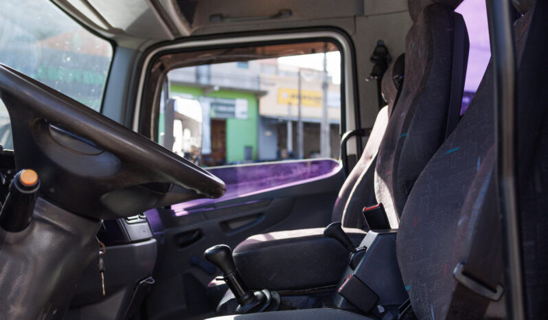 Mercedes-Benz Atego 1718 – Ano: 2008 – Carroceria cheio