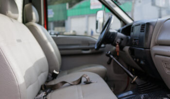 Ford F-4000 – Ano: 2000 – Baú cheio