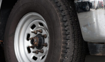 Ford F-350 – Ano: 2017 – Baú cheio