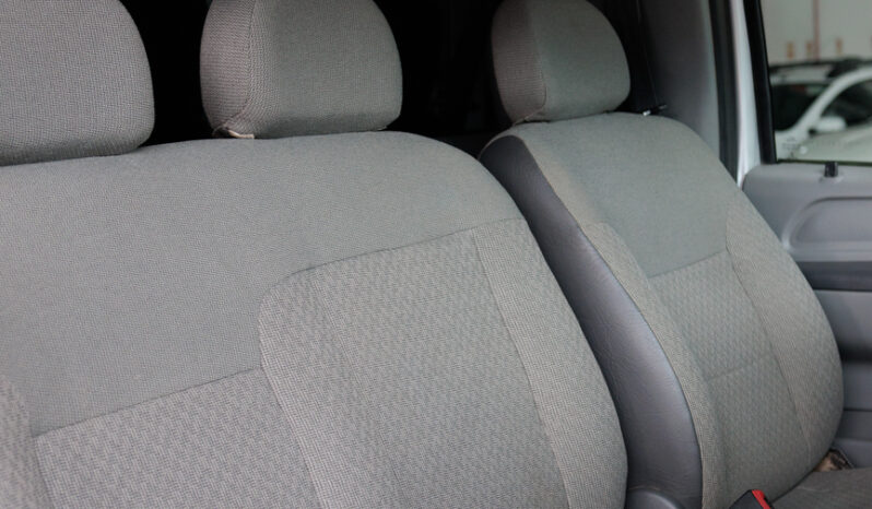 Ford F-350 – Ano: 2017 – Baú cheio