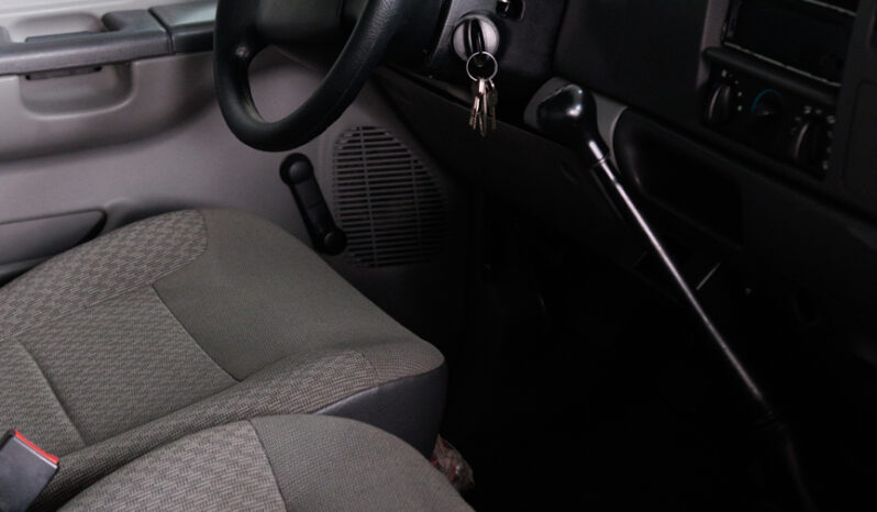 Ford F-350 – Ano: 2017 – Baú cheio