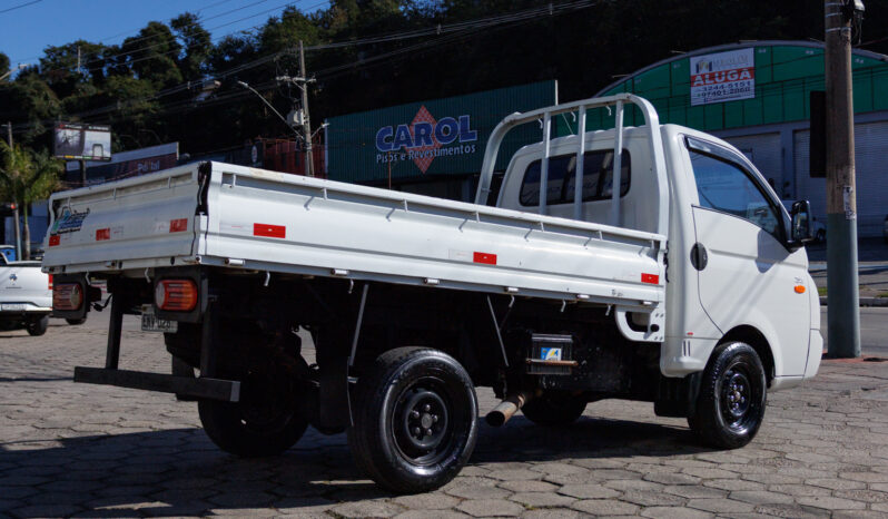 Hyundai HR 2.5 hdb – Ano: 2009 – Carroceria cheio