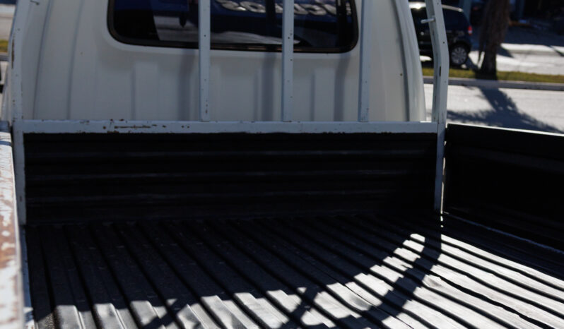 Hyundai HR 2.5 hdb – Ano: 2009 – Carroceria cheio