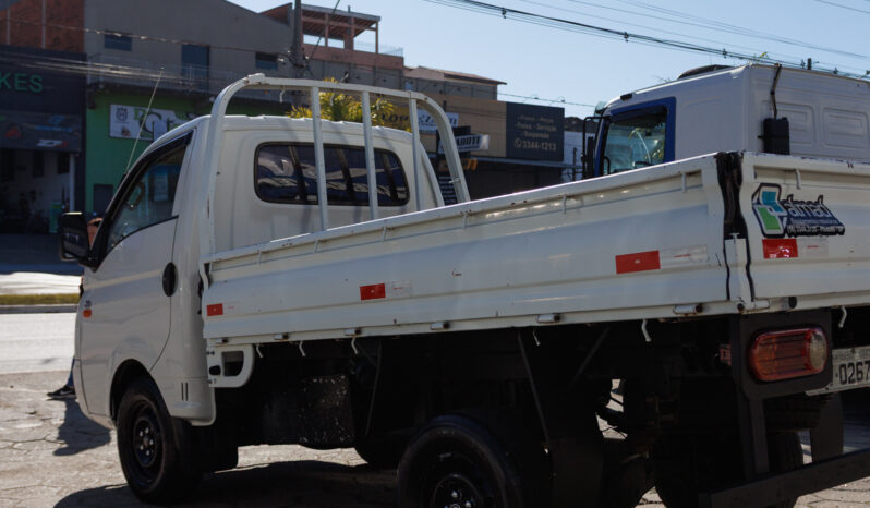 Hyundai HR 2.5 hdb – Ano: 2009 – Carroceria cheio