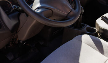 Hyundai HR 2.5 hdb – Ano: 2009 – Carroceria cheio