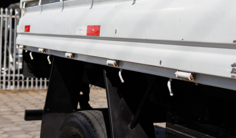 Hyundai HR 2.5 hdb – Ano: 2009 – Carroceria cheio