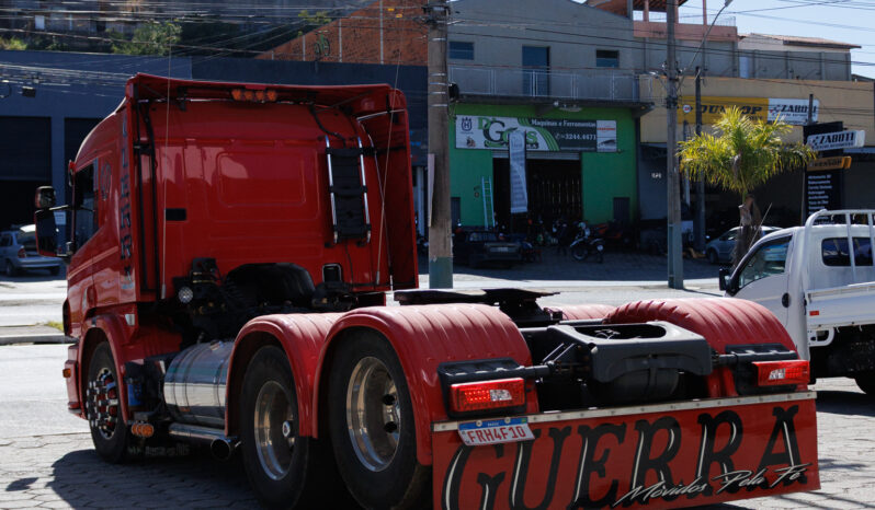 Scania P-360 – Ano: 2014 – 6 x 2 cheio