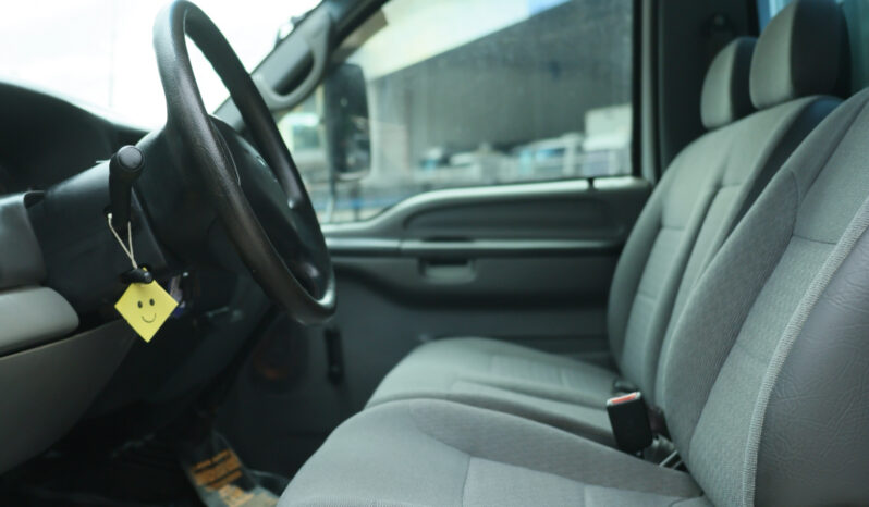 Ford F-350 – Ano: 2011 – Carroceria cheio