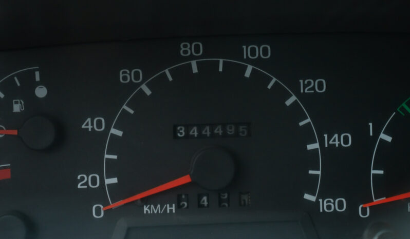 Ford F-350 – Ano: 2002 – Carroceria cheio