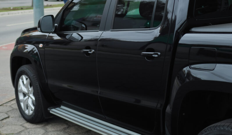 VW Amarok High-Line V6 – Ano: 2025 – Baixo Km cheio