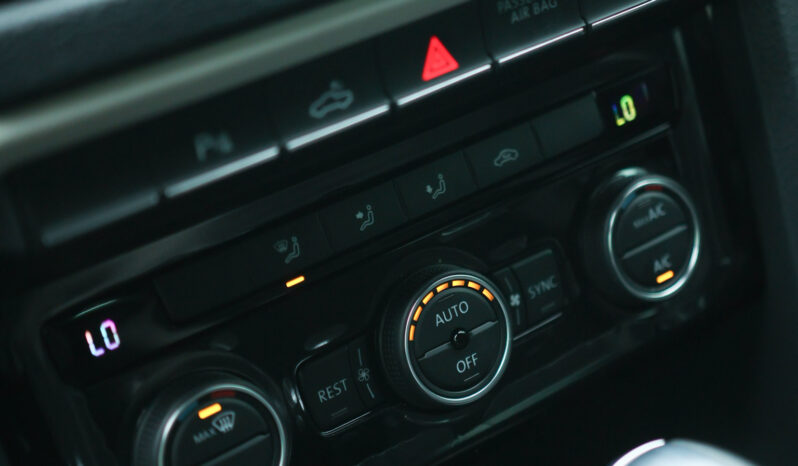 VW Amarok High-Line V6 – Ano: 2025 – Baixo Km cheio