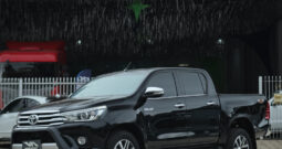 Toyota Hilux SRX – Cabine Dupla – Ano: 2017