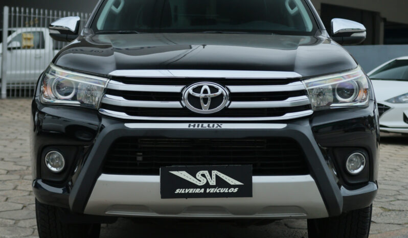 Toyota Hilux SRX – Cabine Dupla – Ano: 2017 cheio
