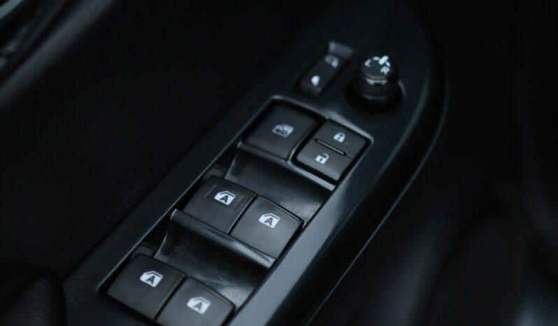 Toyota Hilux SRX – Cabine Dupla – Ano: 2017 cheio