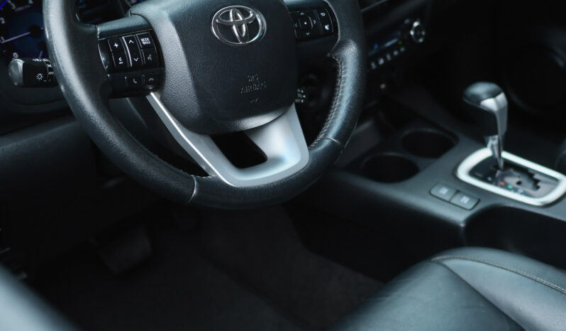 Toyota Hilux SRX – Cabine Dupla – Ano: 2017 cheio