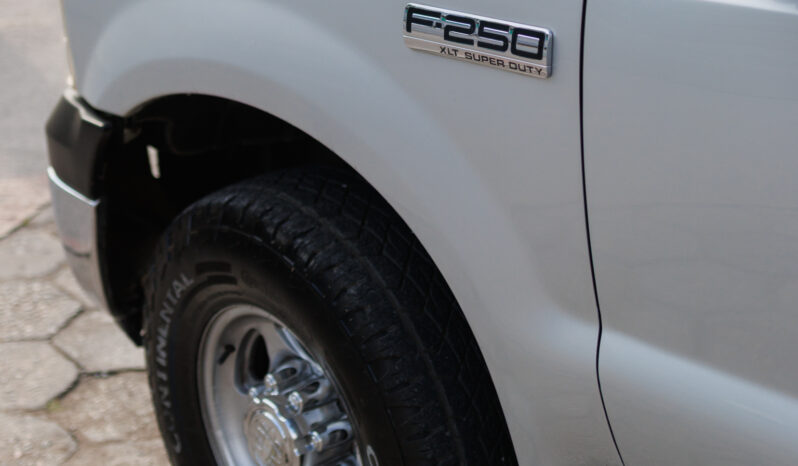 Ford F-250 XL – Ano: 2000 cheio
