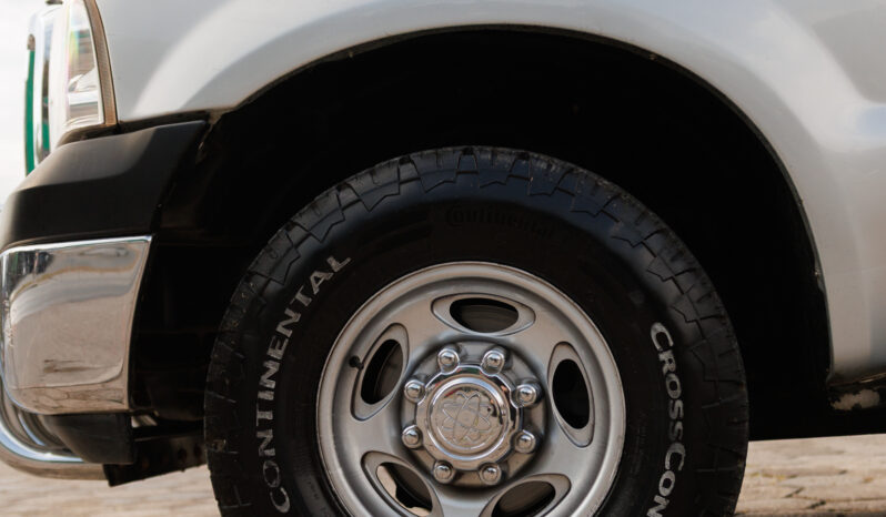 Ford F-250 XL – Ano: 2000 cheio