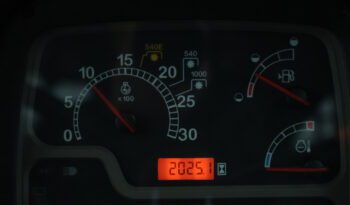 Trator Case Farmall 80 – Ano: 2022 -Cabinado 4 x 4 cheio