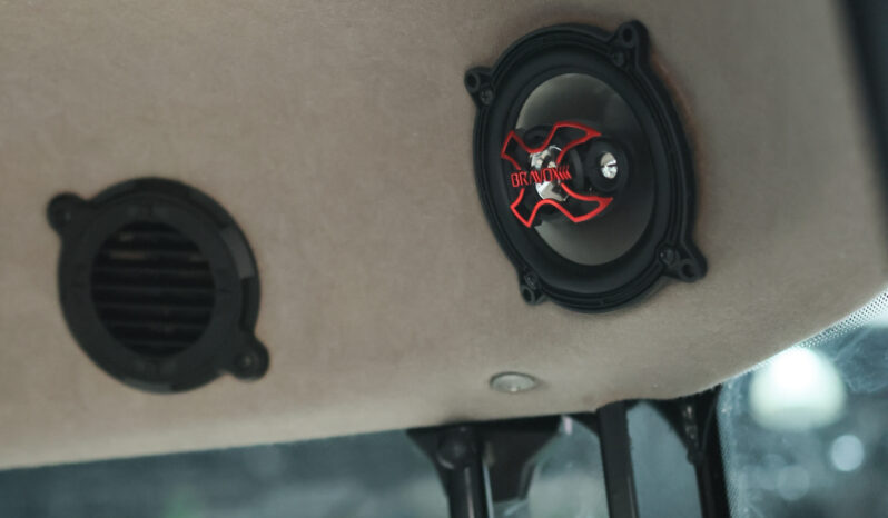 Trator Case Farmall 80 – Ano: 2022 -Cabinado 4 x 4 cheio