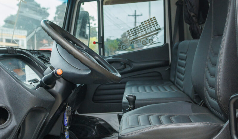 Mercedes-Benz Atron 2324 – Ano; 2016 – Carroceira cheio