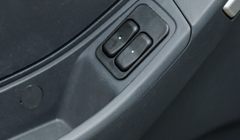 GM Chevrolet Montana – Ano: 2016 – Completa cheio