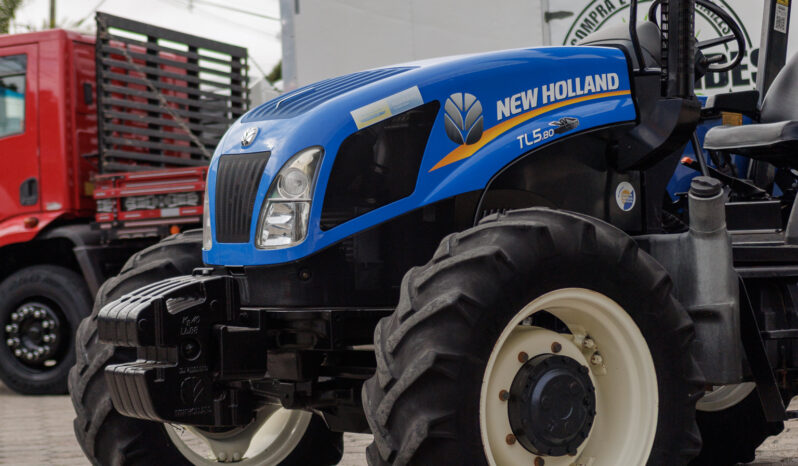 Trator New Holland TL 5.80 – Ano: 2019 – 4 x 4 cheio