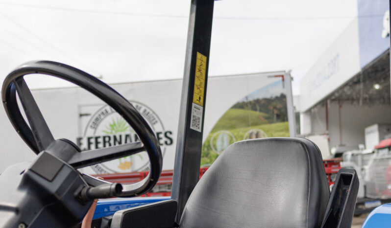 Trator New Holland TL 5.80 – Ano: 2019 – 4 x 4 cheio
