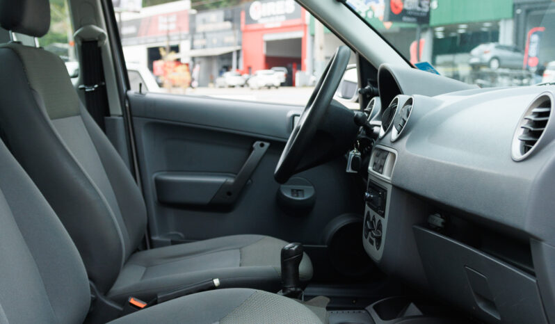 VW Saveiro MI 1.6 – Ano: 2010 – RARIDADE cheio