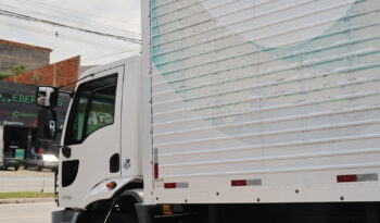 Ford Cargo 1719 – Ano: 2014 – Baú cheio