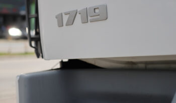 Ford Cargo 1719 – Ano: 2014 – Baú cheio