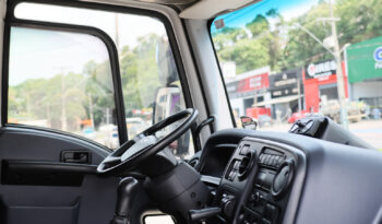 Ford Cargo 1719 – Ano: 2014 – Baú cheio