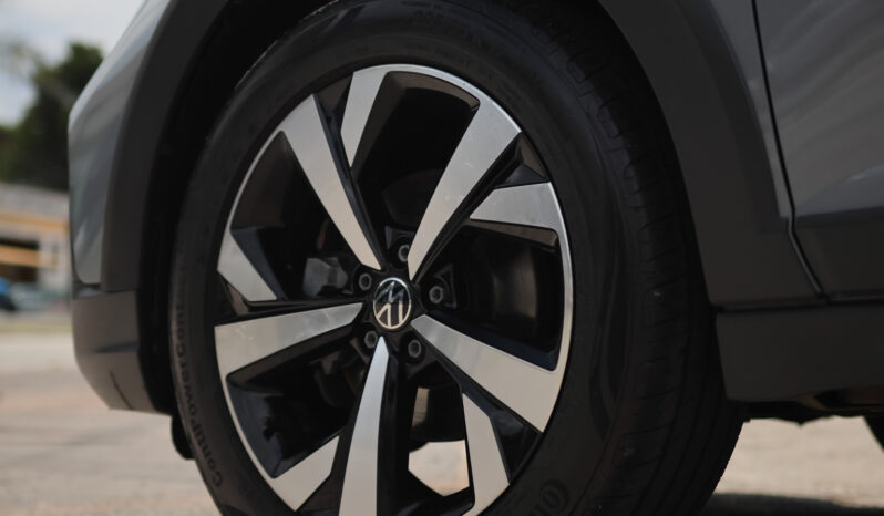 VW Nivus Highline TSI 200 cheio