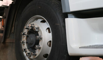 DAF XF 105460 A – Ano: 2018 – 6 x 2 cheio