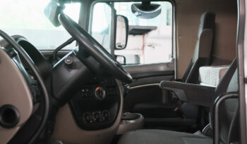 DAF XF 105460 A – Ano: 2018 – 6 x 2 cheio