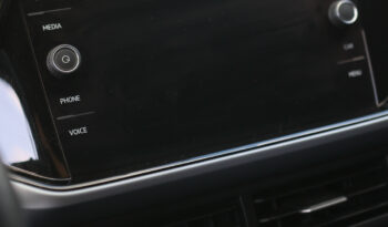 VW T-Cross Confortline TSI 200 cheio