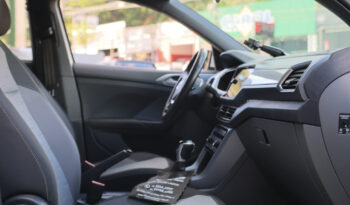 VW T-Cross Confortline TSI 200 cheio