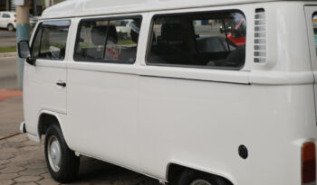 VW Kombi 1.4 – Ano: 2012 – Flex cheio