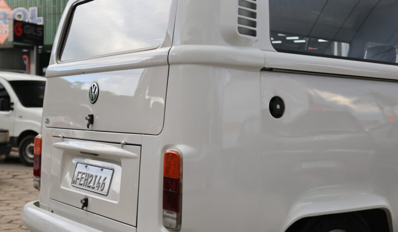 VW Kombi 1.4 – Ano: 2012 – Flex cheio