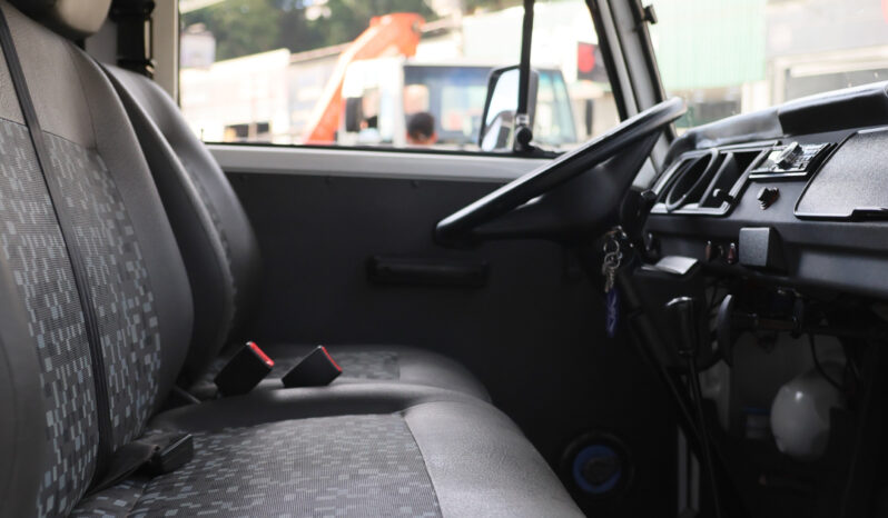 VW Kombi 1.4 – Ano: 2012 – Flex cheio