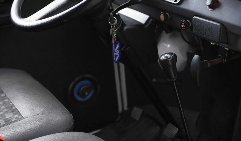 VW Kombi 1.4 – Ano: 2012 – Flex cheio