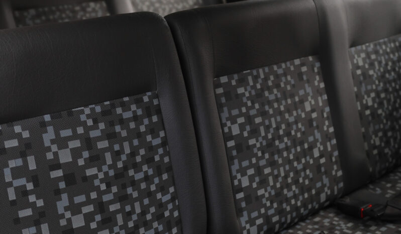 VW Kombi 1.4 – Ano: 2012 – Flex cheio